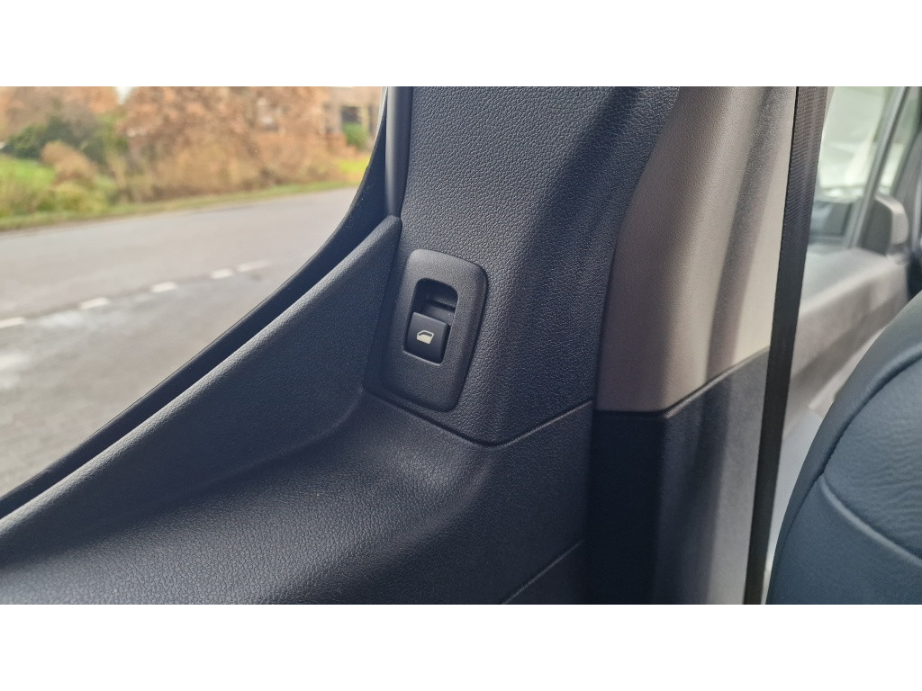 Toyota ProAce CITY Verso 1.2 Turbo Live L2 7 Pers Long, Stoelverwarming, 47545333-22.jpg | Autobedrijf Colijn